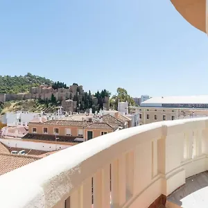 https://catedral-malaga-centro-tico-penthouse.1costadelsol.com